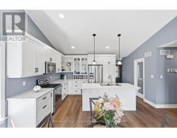 10 MINTO STREET S - 12