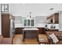 400 - 5 COBOURG STREET - 13