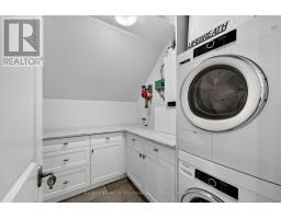 400 - 5 COBOURG STREET - 30