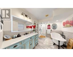 234 HOPE STREET N - 24