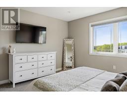 17 - 107 WESTRA DRIVE - 31