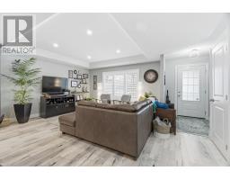 11 WINDWARD WAY N - 10