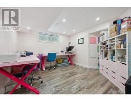 183 TOWNSEND DRIVE - 34
