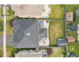 183 TOWNSEND DRIVE - 41