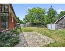 10 KARA LEE COURT - 39