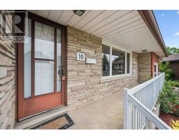 10 KARA LEE COURT - 4