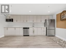 310 - 19 STUMPF STREET - 22