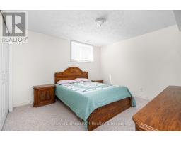 246 16TH AVENUE CRESCENT - 41