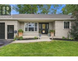 140 JOHN STREET N - 3