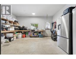 140 JOHN STREET N - 34