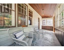 22 BOULT AVENUE - 11