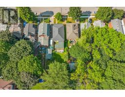 22 BOULT AVENUE - 45