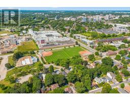 22 BOULT AVENUE - 5