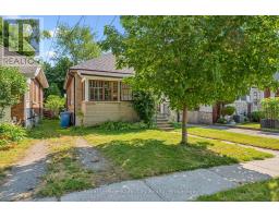 22 BOULT AVENUE - 8