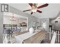 8 PICKWICK PLACE - 10