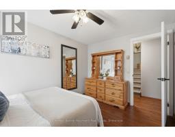 8 PICKWICK PLACE - 24
