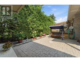 58 KEMP CRESCENT - 41