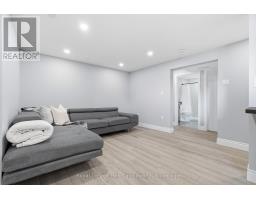 20 QUEEN STREET W - 21