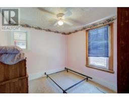 237 THOMAS STREET - 15