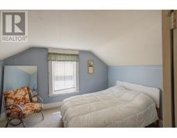 237 THOMAS STREET - 18