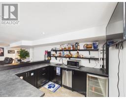 50 LAKEFIELD DRIVE - 22