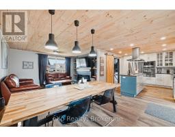 375 VICTORIA STREET W - 11