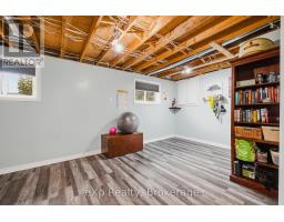 375 VICTORIA STREET W - 26