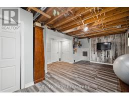 375 VICTORIA STREET W - 27