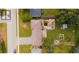 375 VICTORIA STREET W - 32