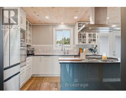 375 VICTORIA STREET W - 4