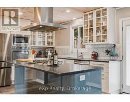 375 VICTORIA STREET W - 6