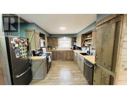 1041 MAIN STREET - 9