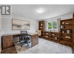20 PRATT PLACE - 13