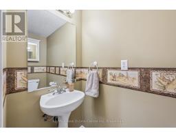 20 PRATT PLACE - 17