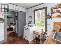 1099 WOLFKIN LAKE ROAD - 12