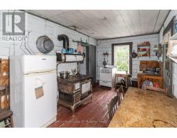 1099 WOLFKIN LAKE ROAD - 15