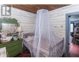 1099 WOLFKIN LAKE ROAD - 18