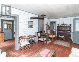 1099 WOLFKIN LAKE ROAD - 23