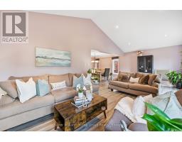 31 VINIFERA DRIVE - 14