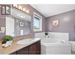 31 VINIFERA DRIVE - 26