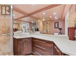 31 VINIFERA DRIVE - 42