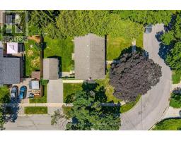 31 TORRANCE CRESCENT - 36