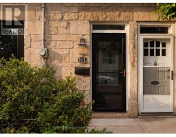 61 ESSEX STREET - 5