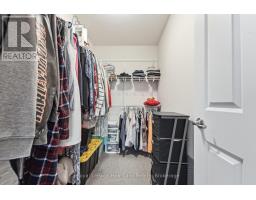 251 LAKEBREEZE DRIVE - 21