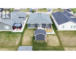 251 LAKEBREEZE DRIVE - 29