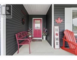 251 LAKEBREEZE DRIVE - 34