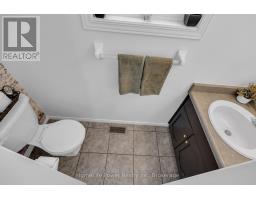 35 BORLAND DRIVE - 10