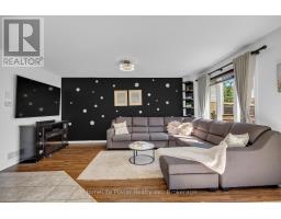 35 BORLAND DRIVE - 11
