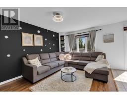 35 BORLAND DRIVE - 12