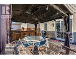 35 BORLAND DRIVE - 36